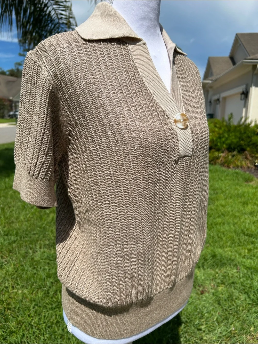 NWT🌷Varley Perrine Taupe Knit Polo V-Neck Short Sleeve Sweater